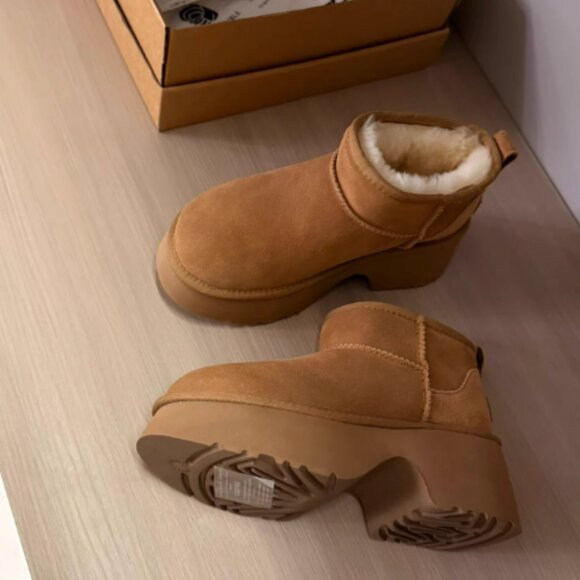 UGG Classic Ultra Mini New Heights Boot - Picture 5 of 6